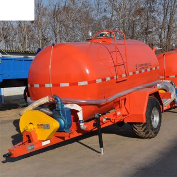 維護(hù)和保養(yǎng)水罐拖車時(shí)應(yīng)注意哪些方面？